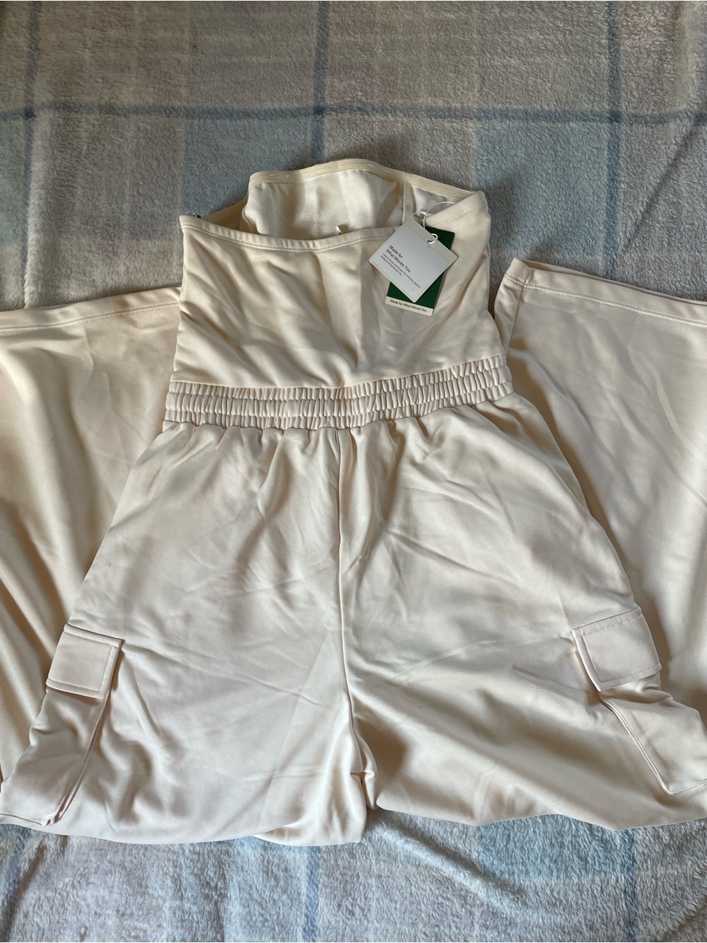 HALARA Cream Strapless Cargo Jumpsuit with Drawstring Waist - Picture 5 of 6